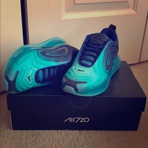 Women’s Nike Air Max 720